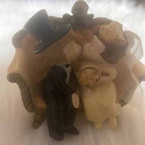 Vintage wedding decorations lift brown and black Wilton INC made in Hong Kong